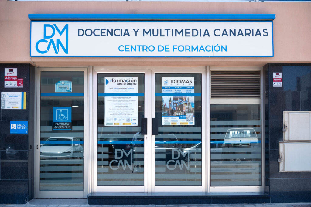 Fachada centro de formación DYM CANARIAS